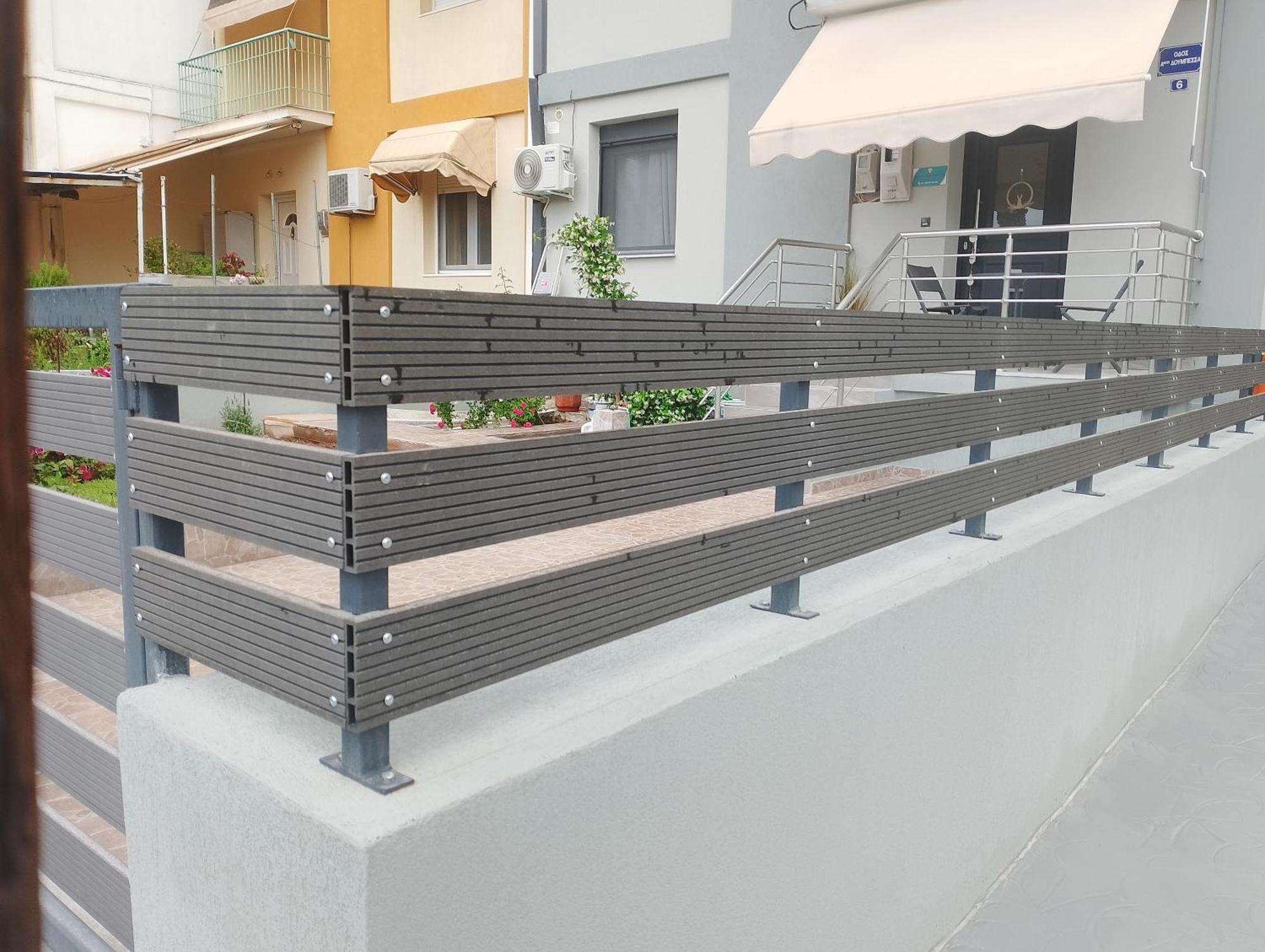 Black Eagle Apartment Драма Экстерьер фото